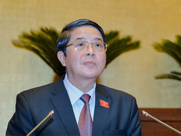Trúng đấu giá biển số xe đẹp không được bán lại