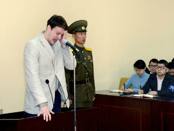 Ba đòn Trump có thể tung ra với Triều Tiên sau cái chết của Warmbier