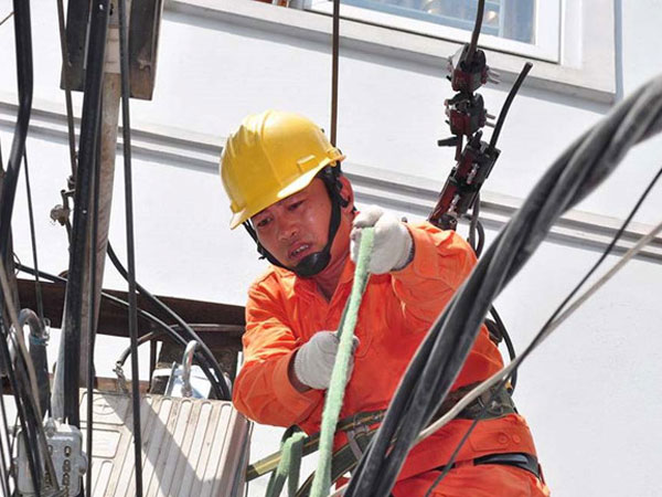 Giá điện không thể bao cấp cho khu vực thu nhập cao