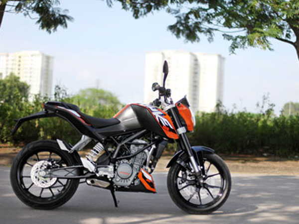 KTM triệu hồi Duke 125 và Duke 390