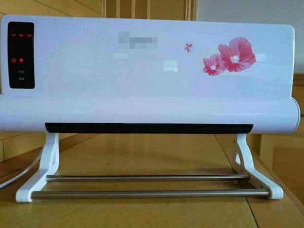 Loạn điều hòa mini giá 550 ngàn đồng: Siêu rẻ, dùng 1 mùa bỏ luôn