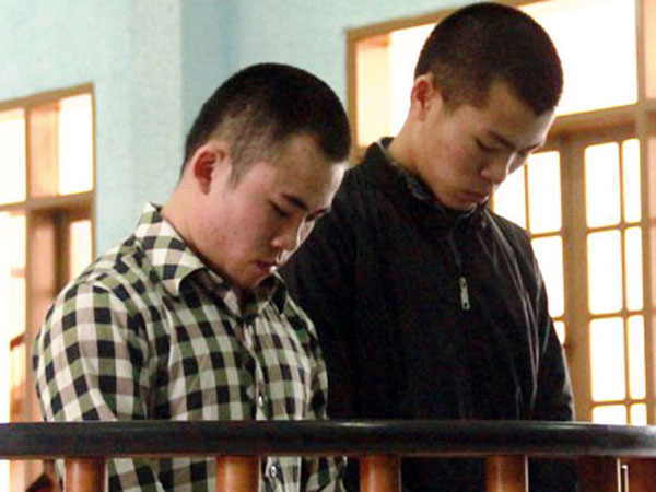 Phạt tù 2 kẻ đánh hội đồng ông lão tử vong