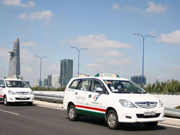 Vinasun: Hơn 4.000 lao động nghỉ việc vì Uber, Grab