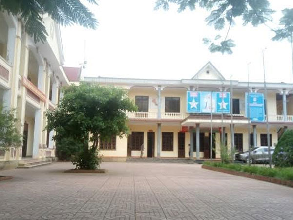 Hà Tĩnh: Chủ tịch xã bất ngờ xin nghỉ việc