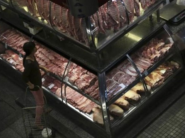 Mỹ ngưng nhập khẩu toàn bộ thịt bò tươi từ Brazil