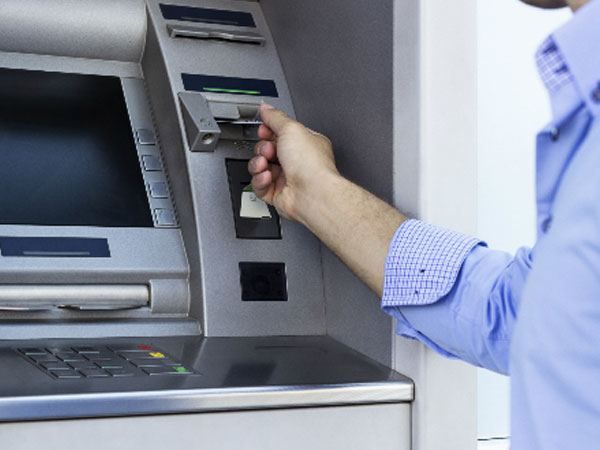 Ngân hàng phải giám sát chặt giao dịch ATM từ 23h đến 1h sáng