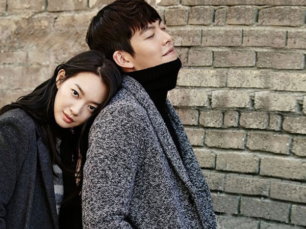 Shin Min Ah được khen ngợi hết lời vì thủy chung ở bên Kim Woo Bin điều trị ung thư