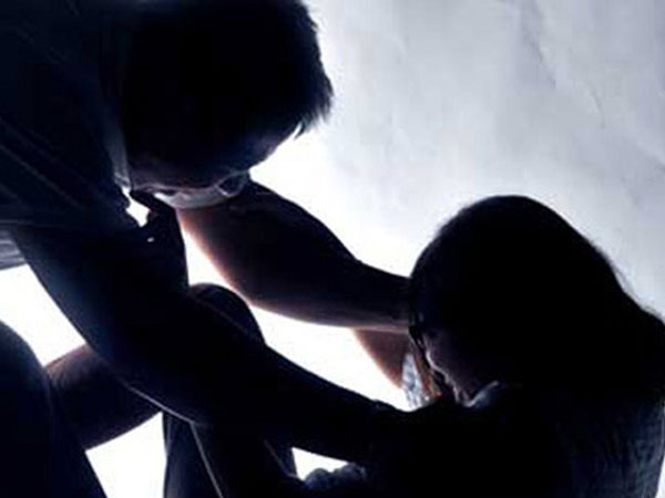 Đồng Nai: Đột nhập phòng trọ lúc rạng sáng, kề dao, hiếp dâm cô gái rồi cướp tài sản