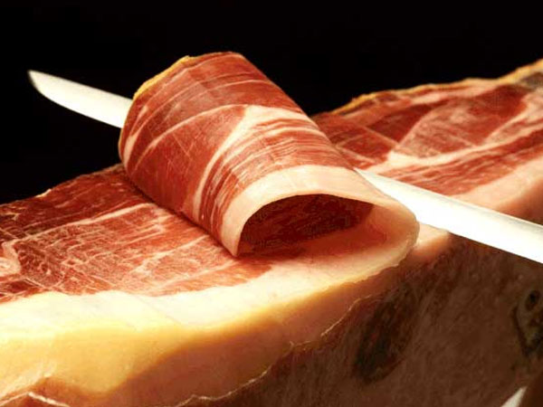 Nhậu lợn đen 3,5 triệu/kg rồi giải độc bằng tam thất trăm triệu