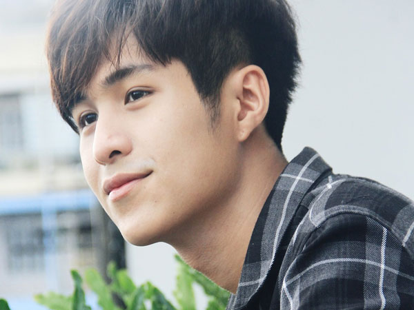 Mọi điều về Đỗ Nhật Trường - "nam thần học đường" đang khiến giới trẻ Việt đổ đứ đừ
