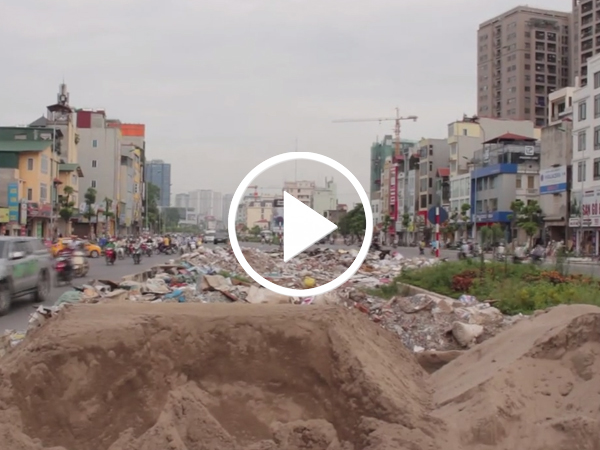 Video: Đường nghìn tỷ đầy rác thải vật liệu xây dựng