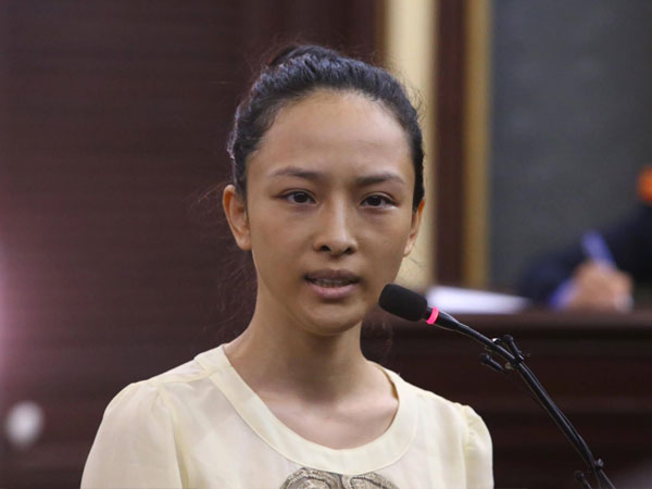 Phương Nga: Bà Mai Phương làm tôi tưởng có sếp chống lưng