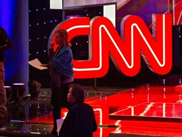 Ba nhà báo CNN mất việc vì đăng bài về điều tra liên hệ Nga-Trump