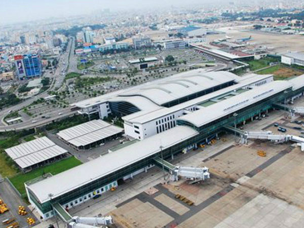Nhiều công trình trong sân bay Tân Sơn Nhất xây không phép