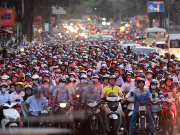 90% dân Hà Nội ủng hộ cấm xe máy: Không hỏi tôi?