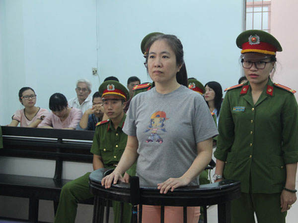Mẹ Nấm lãnh án 10 năm tù vì tội tuyên truyền chống phá Nhà nước