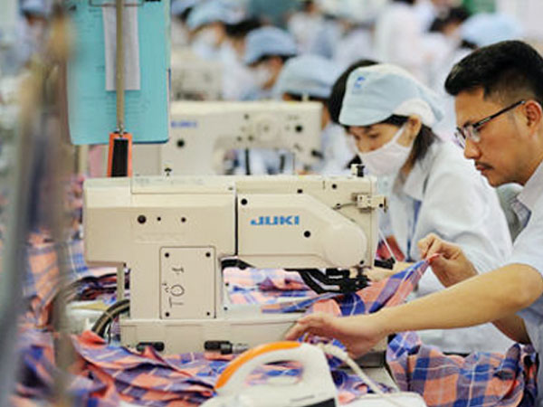 Tạo ra kỳ tích, Việt Nam mới đạt mục tiêu tăng trưởng năm nay