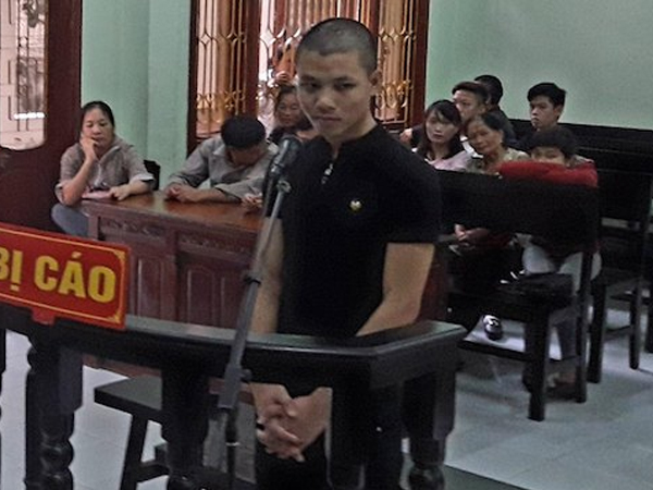 Cưỡng bức bất thành, "yêu râu xanh" lĩnh 7 năm tù