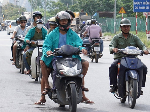 Hé lộ nội dung phiếu khảo sát "cấm xe máy ở Hà Nội"