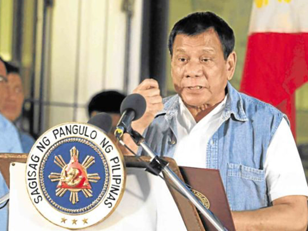 Tổng thống Philippines tiết lộ lý do vắng bóng bí ẩn
