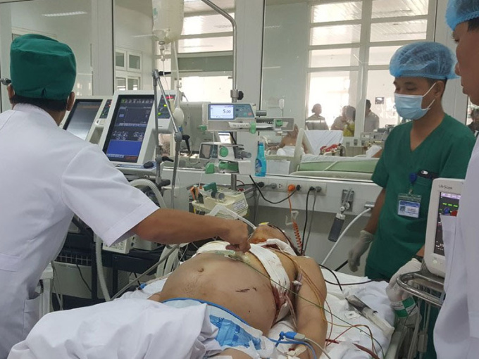 Nghệ An: Bảo vệ bệnh viện bị người nhà bệnh nhân đâm đã tử vong