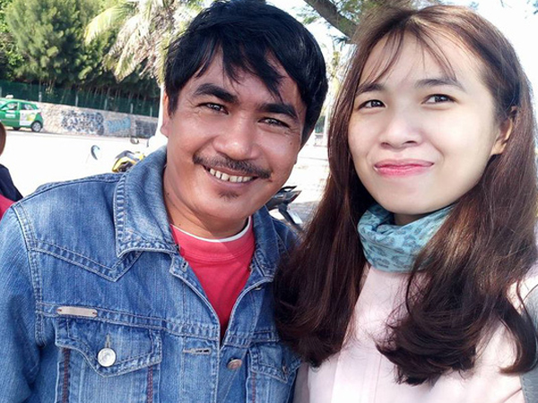 Bố rủ con gái đi phượt hơn 300km trong 20 tiếng khiến dân mạng ngưỡng mộ