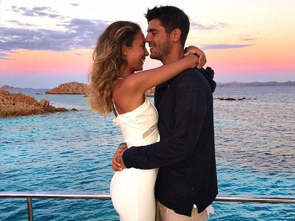 Morata kết thúc kỳ nghỉ, chuẩn bị gia nhập Man Utd
