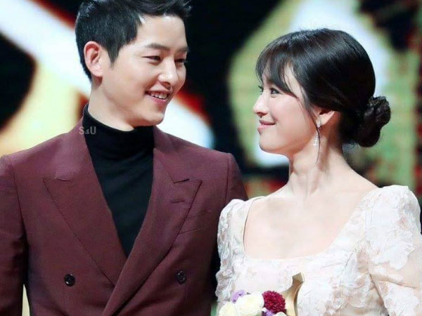 Song Hye Kyo, Song Joong Ki thông báo 31/10 kết hôn, phủ nhận tin đồn có bầu