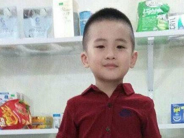 Treo thưởng cho ai tìm thấy bé trai 6 tuổi mất tích ở Quảng Bình