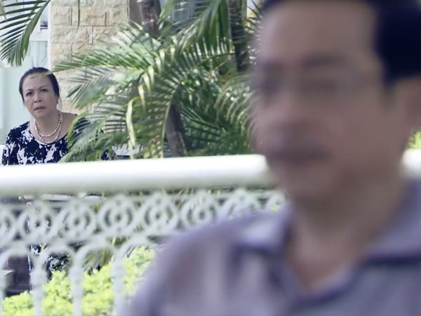 Đừng tưởng vợ của người phán xử vô dụng, bà Hồ Thu có "thuận phong nhĩ" nghe được ngàn dặm đấy!