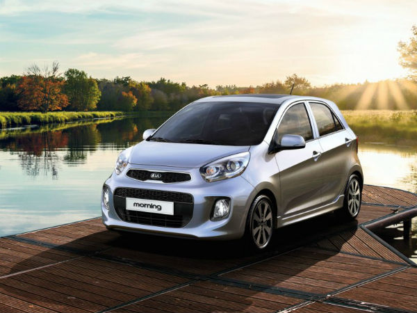 Kia Morning giảm giá sau khi Hyundai Grand i10 ra mắt