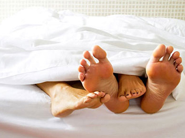 Vụ án hy hữu: Vợ hào hứng “vui vẻ” với trai lạ vì tưởng là chồng