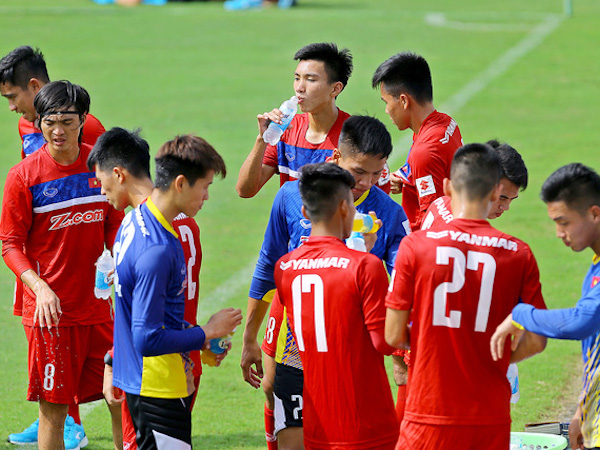 Báo chí khu vực nói gì về bảng tử thần của U22 Việt Nam ở SEA Games 29?