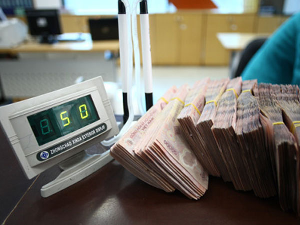 Ngân hàng mạnh tay giảm nhanh lãi suất cho vay