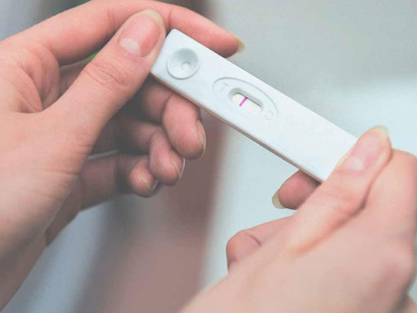 Cách tính ngày rụng trứng để "quan hệ" an toàn mẹ đã biết chưa?