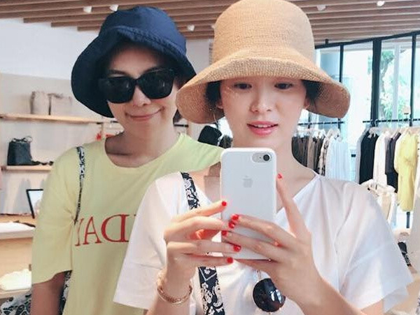 "Cô dâu tháng 10" Song Hye Kyo lộ diện