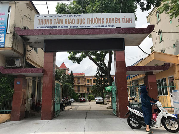 Kỷ luật Phó trưởng phòng quan hệ bất chính với nữ nhân viên