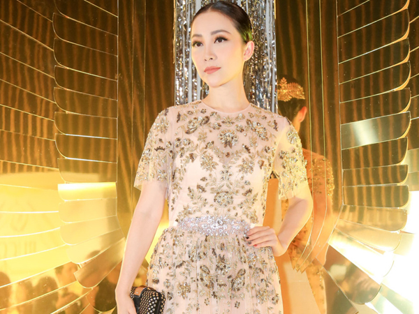 Linh Nga từ chối trả lời về bạn trai Tuấn Moon