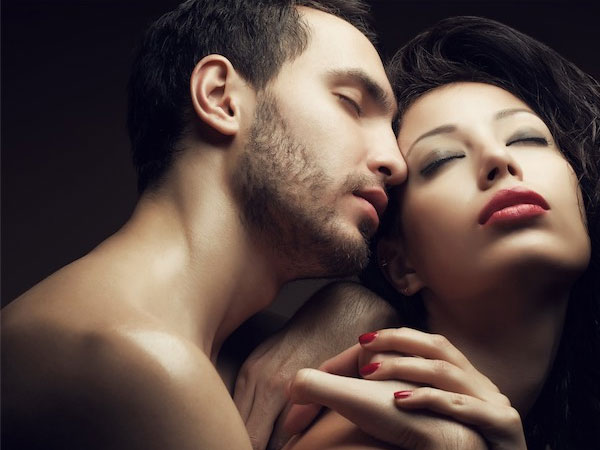 Thủ thuật làm tăng nhạy cảm “điểm G”: Trả lại sự thăng hoa cho phái đẹp