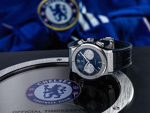 Abramovich thưởng đồng hồ sang cho toàn bộ cầu thủ Chelsea