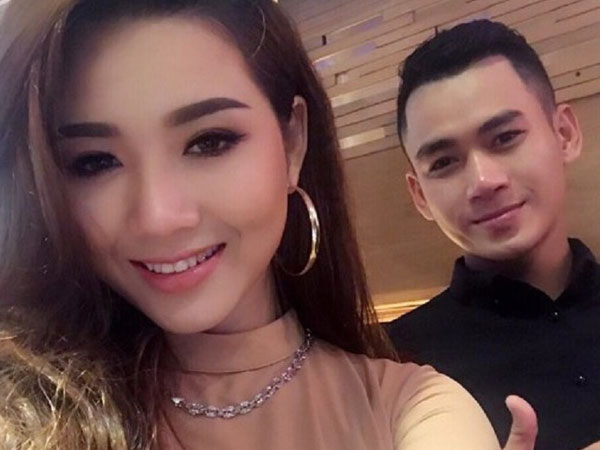 Clip cặp vợ chồng trẻ "chia tài sản chứ không chia tay" hút triệu lượt xem