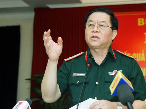 Quân đội làm ngày làm đêm tìm kiếm hài cốt liệt sĩ ở Tân Sơn Nhất
