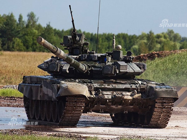 Báo Trung Quốc bình luận thương vụ mua sắm xe tăng T-90 của Việt Nam