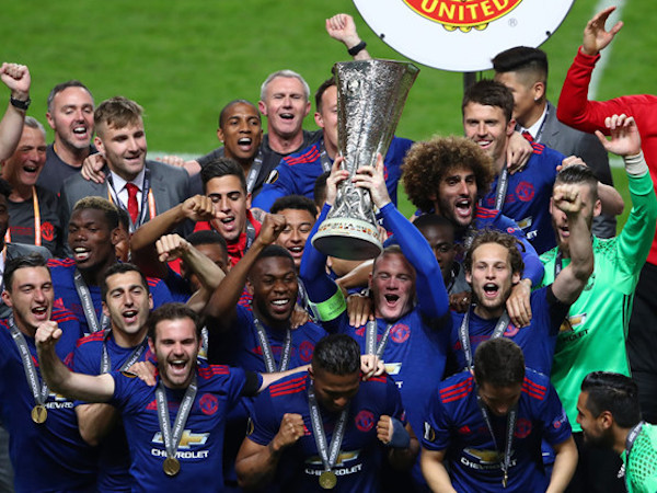 M.U qua mặt Barcelona và Real để trở thành đội bóng giá trị nhất thế giới