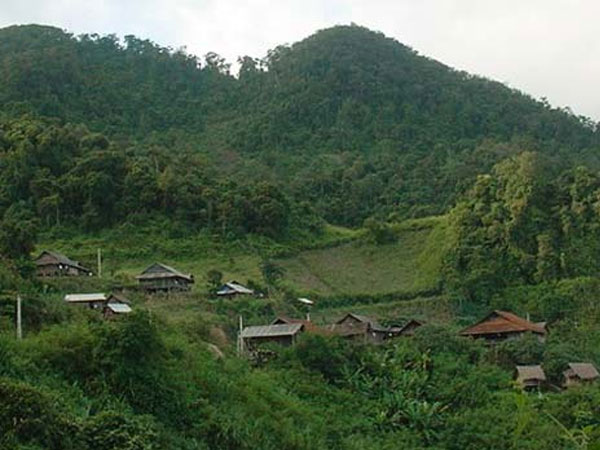 Hai sơn nữ bị lừa bán giá 300 triệu đồng