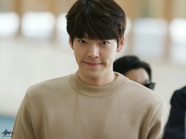 Nghi vấn bệnh tình Kim Woo Bin trở nặng khi nhãn hàng đột ngột chấm dứt hợp đồng