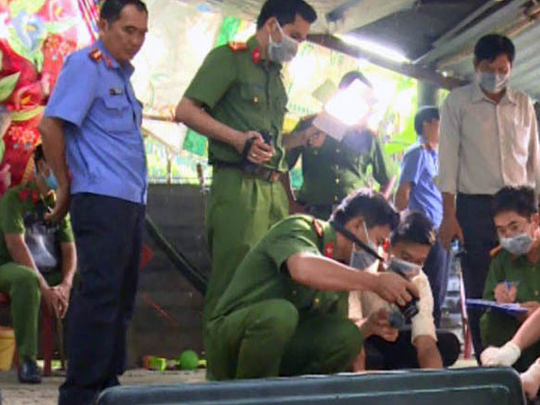 Bị ngăn cản tình cảm, giữa đêm khuya đâm chết mẹ vợ