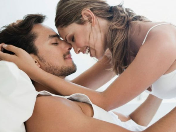 Chàng sẽ "lên mây" nếu nàng nói những lời gợi cảm này trong phòng ngủ