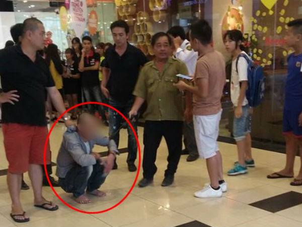 Tạm giữ người đàn ông nghi "quấy rối" thiếu nữ tại trung tâm thương mại ở Hà Nội