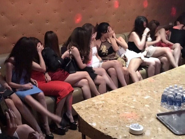 Nhiều tiếp viên ở nhà hàng quận 5 dương tính ma túy